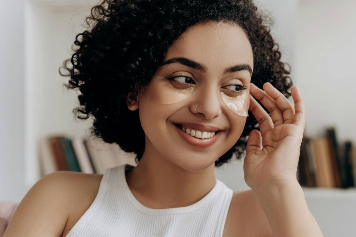 How to Maintain Healthy and Glowing Skin Naturally