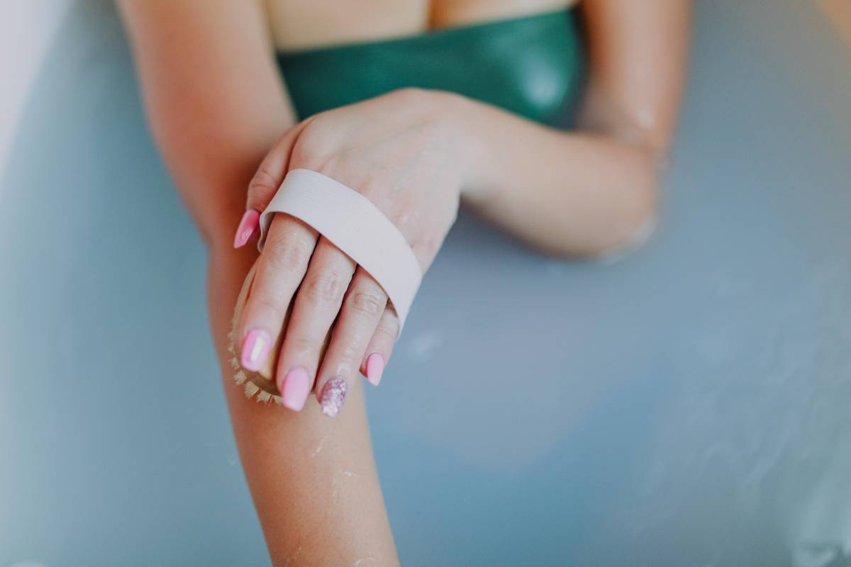 How to Keep Your Nails Healthy and Well-Groomed