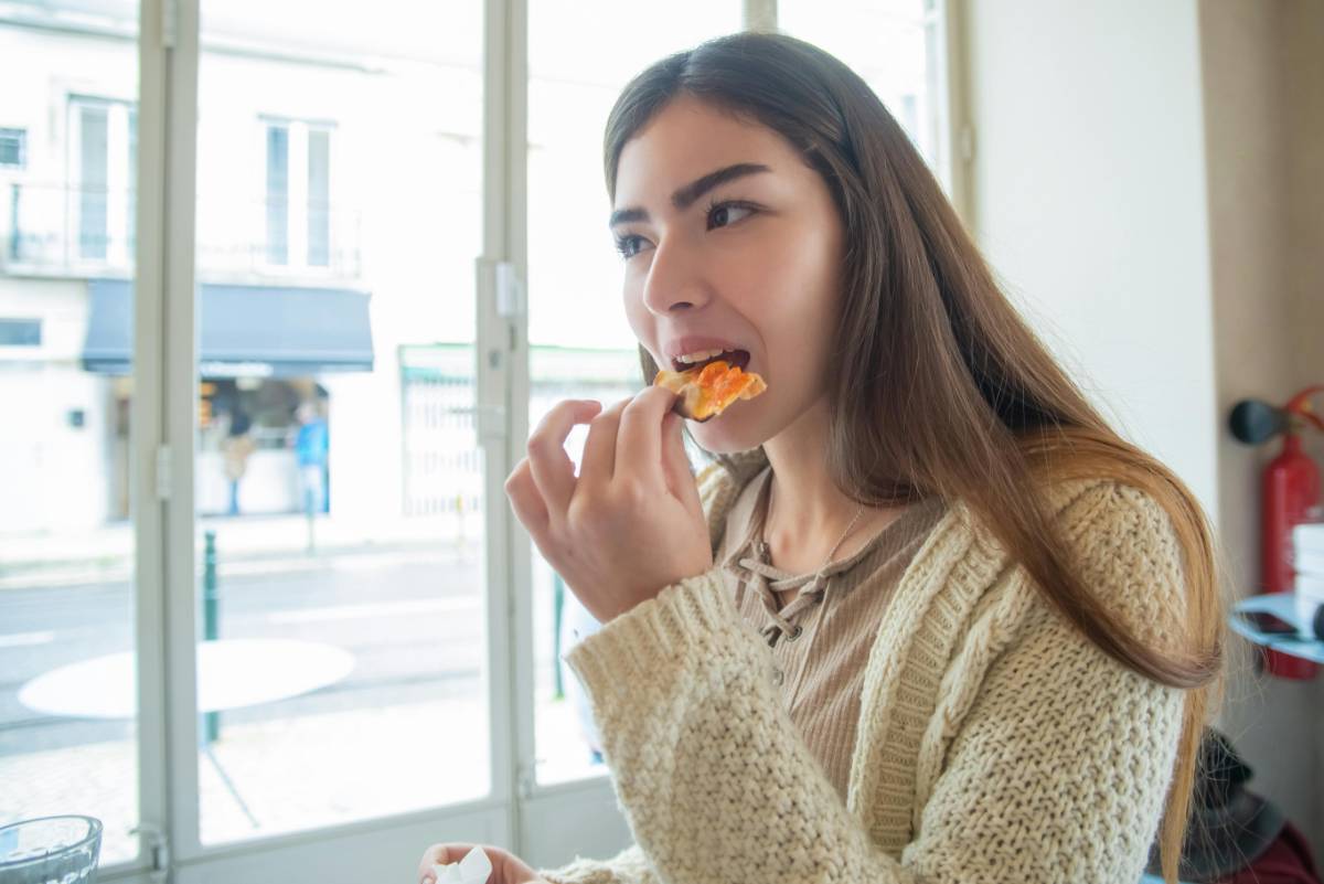 How to Navigate Eating Out While Trying to Lose Weight